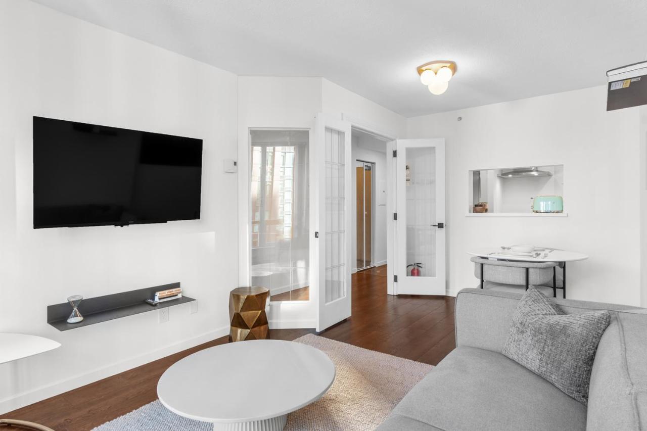 Апартаменты Downtown Luxury 1Br Coal Harbour Ванкувер Экстерьер фото