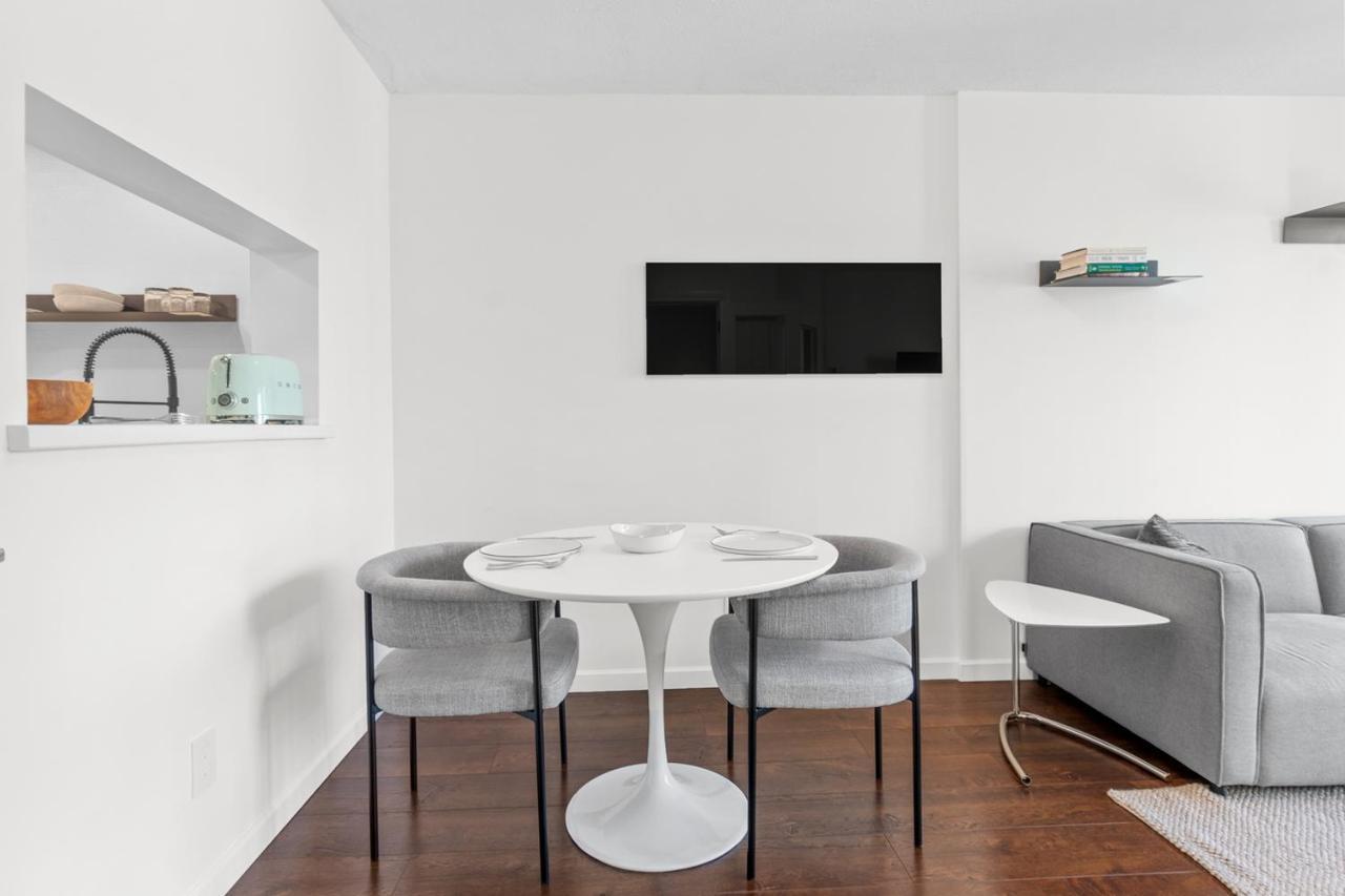 Апартаменты Downtown Luxury 1Br Coal Harbour Ванкувер Экстерьер фото